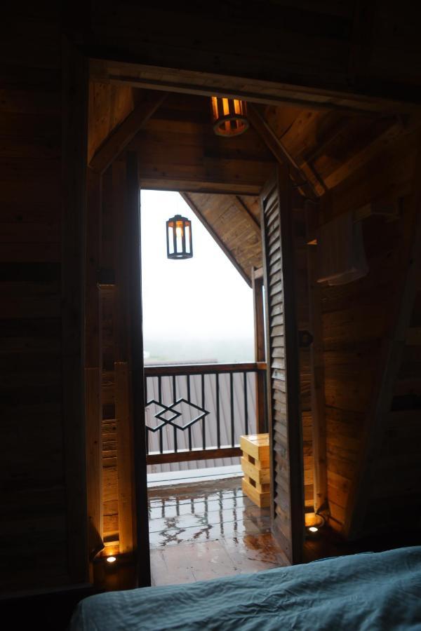 Hunters Wood Cabins Нувара Елия Екстериор снимка