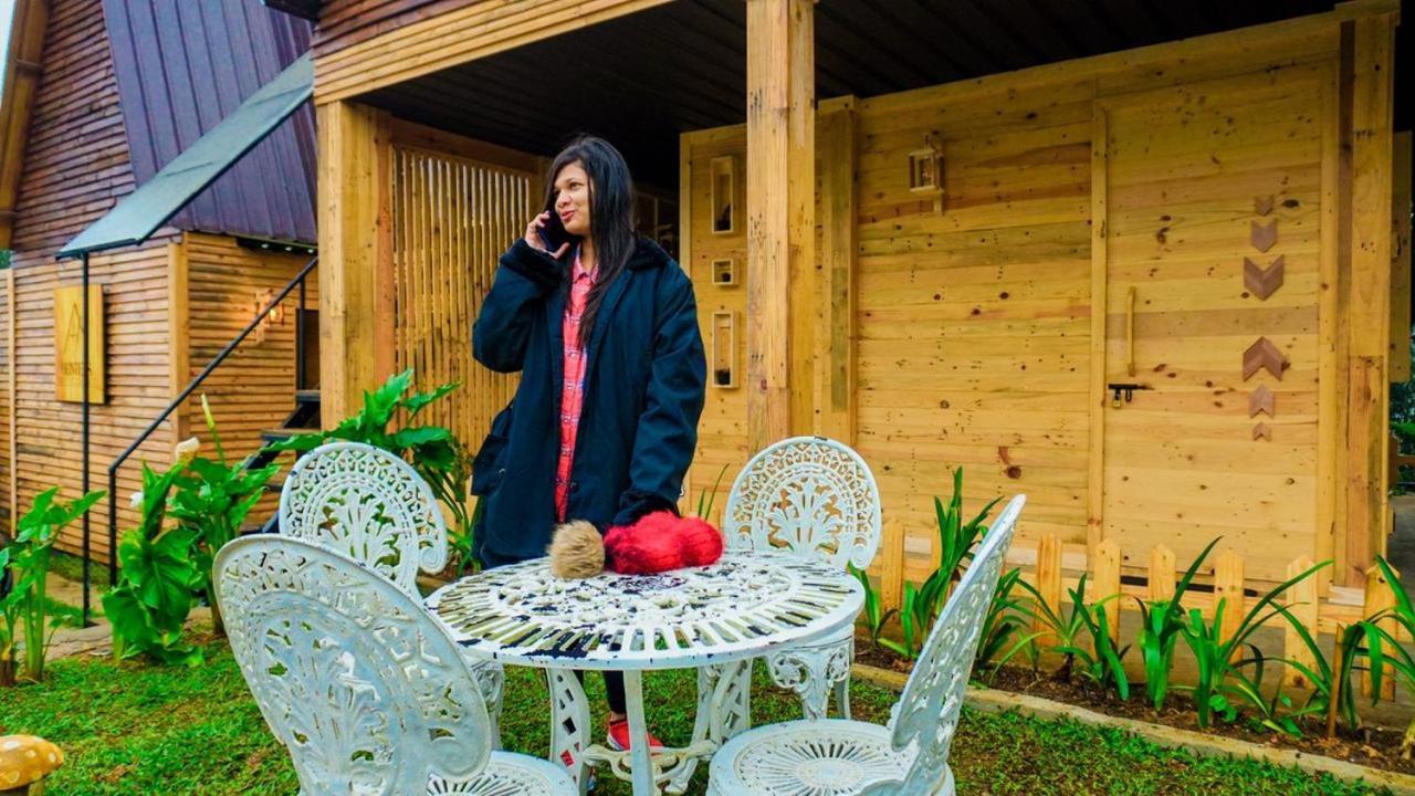 Hunters Wood Cabins Нувара Елия Екстериор снимка