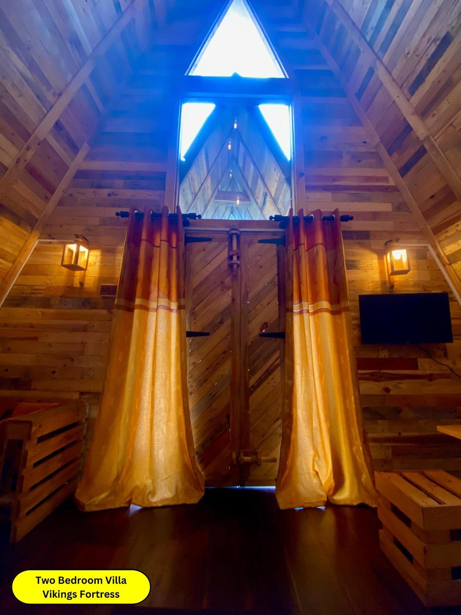 Hunters Wood Cabins Нувара Елия Екстериор снимка