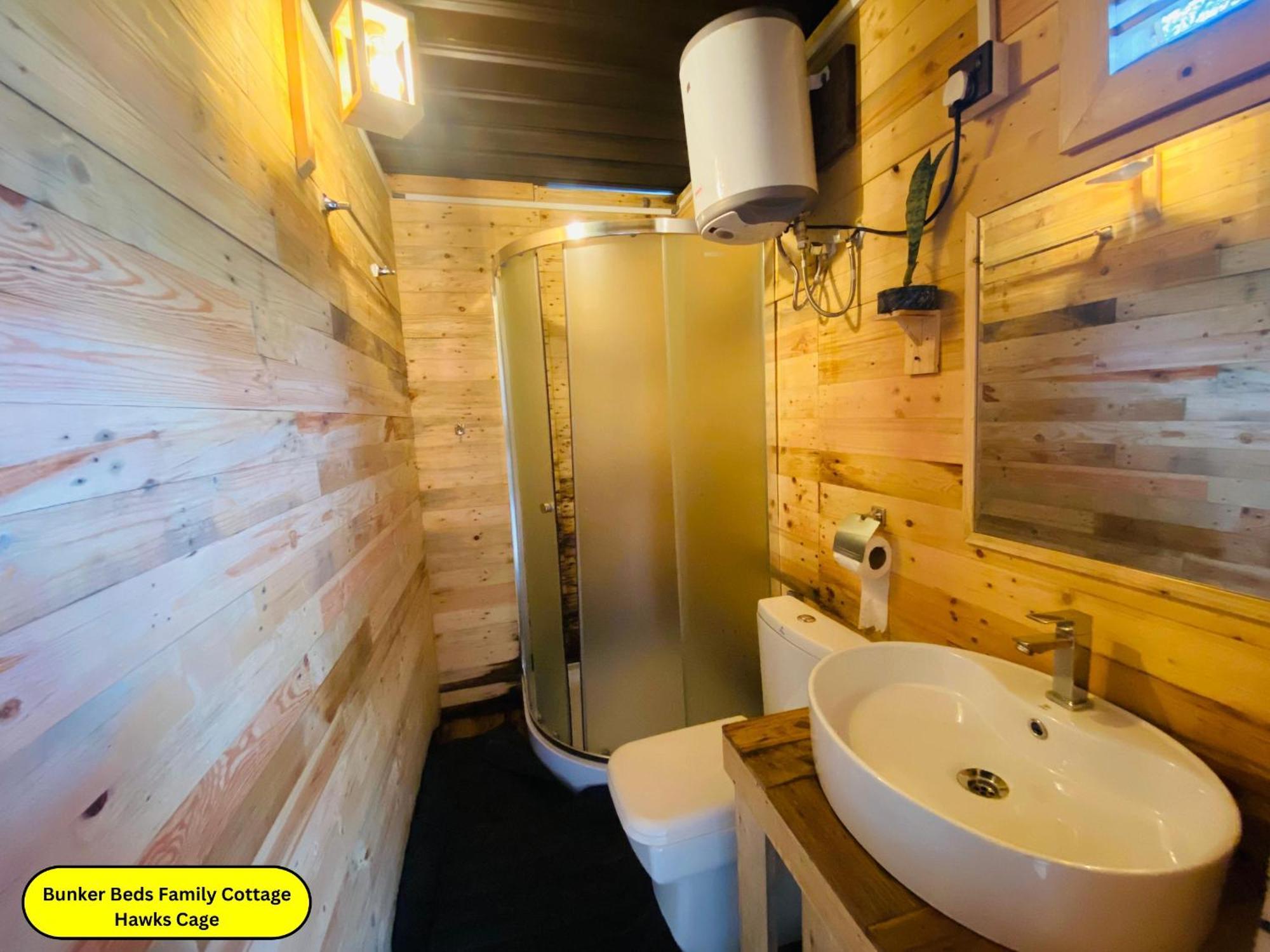 Hunters Wood Cabins Нувара Елия Екстериор снимка
